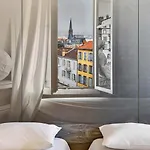 B&B Hotel Clermont-Ferrand Le Brezet Aeroport 2*