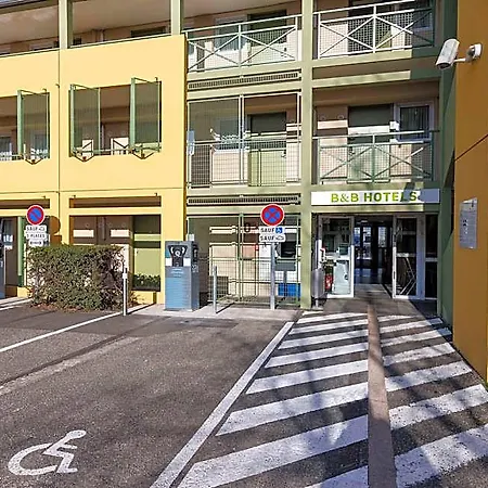 Hotel Le Brézet Aéroport