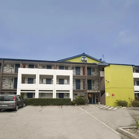 Le Brezet Aeroport 2*