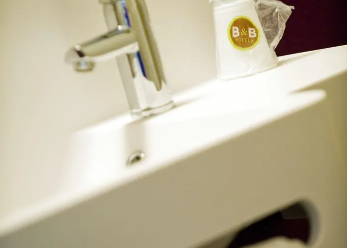 מלון Le Brezet Aeroport