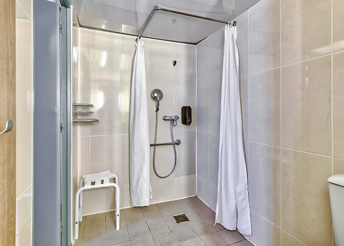 Le Brezet Aeroport קלרמונט-פרנד